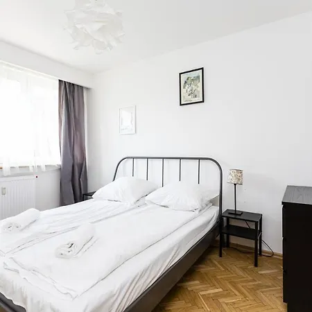 Grand - Station In The Center Apartment